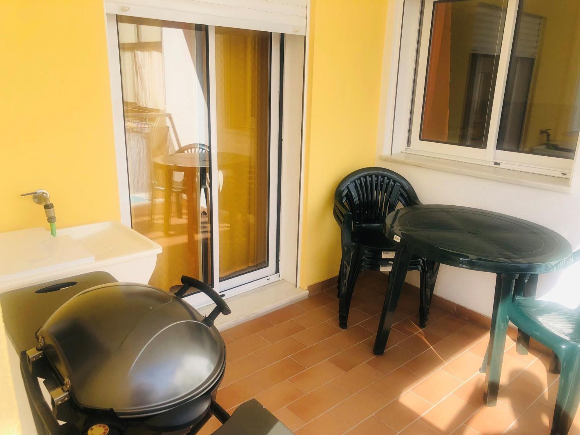 Apartamento T2 Монте Гордо Екстериор снимка